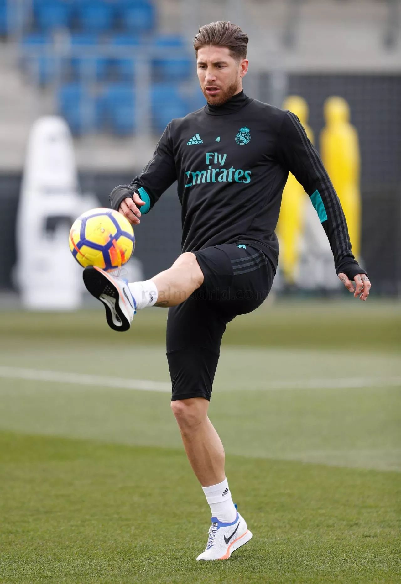 关于马拉加遭遇连败梅开二度球员崭露头角的信息 关于马拉加遭遇连败梅开二度球员崭露头角的信息