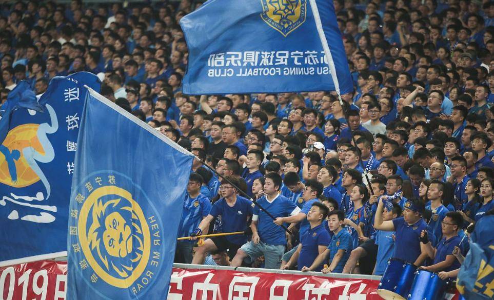 三亿体育体育登录-上海绿地申花豪取三分，广州恒大客场惨败