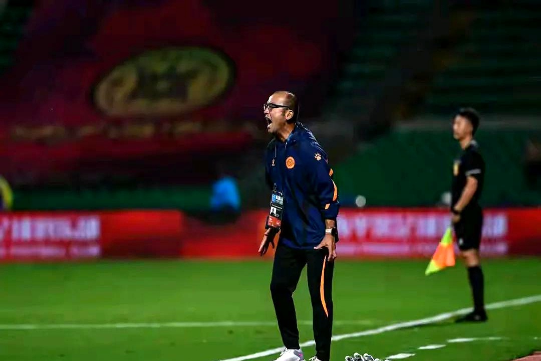 关于策略精准!一支中超劲旅在比赛中以防守取胜的信息 关于策略精准!一支中超劲旅在比赛中以防守取胜的信息