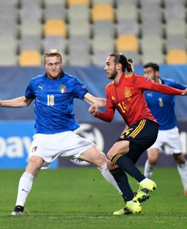 三亿体育体育官网入口-瓦伦西亚在激战中战胜对手，实现三连胜的壮举的简单介绍