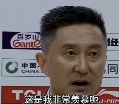 三亿体育体育网页版入口-四川队教练团队战术妙招，带队逆转胜利的简单介绍