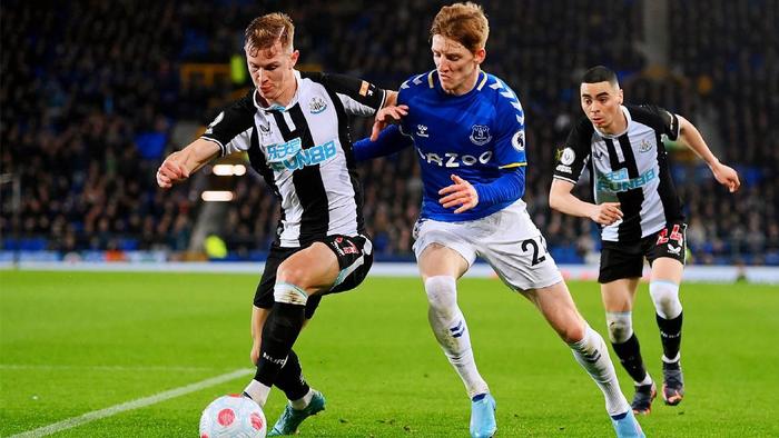 关于沃尔夫斯堡大胜纽卡斯尔，追赶积分榜前列的信息