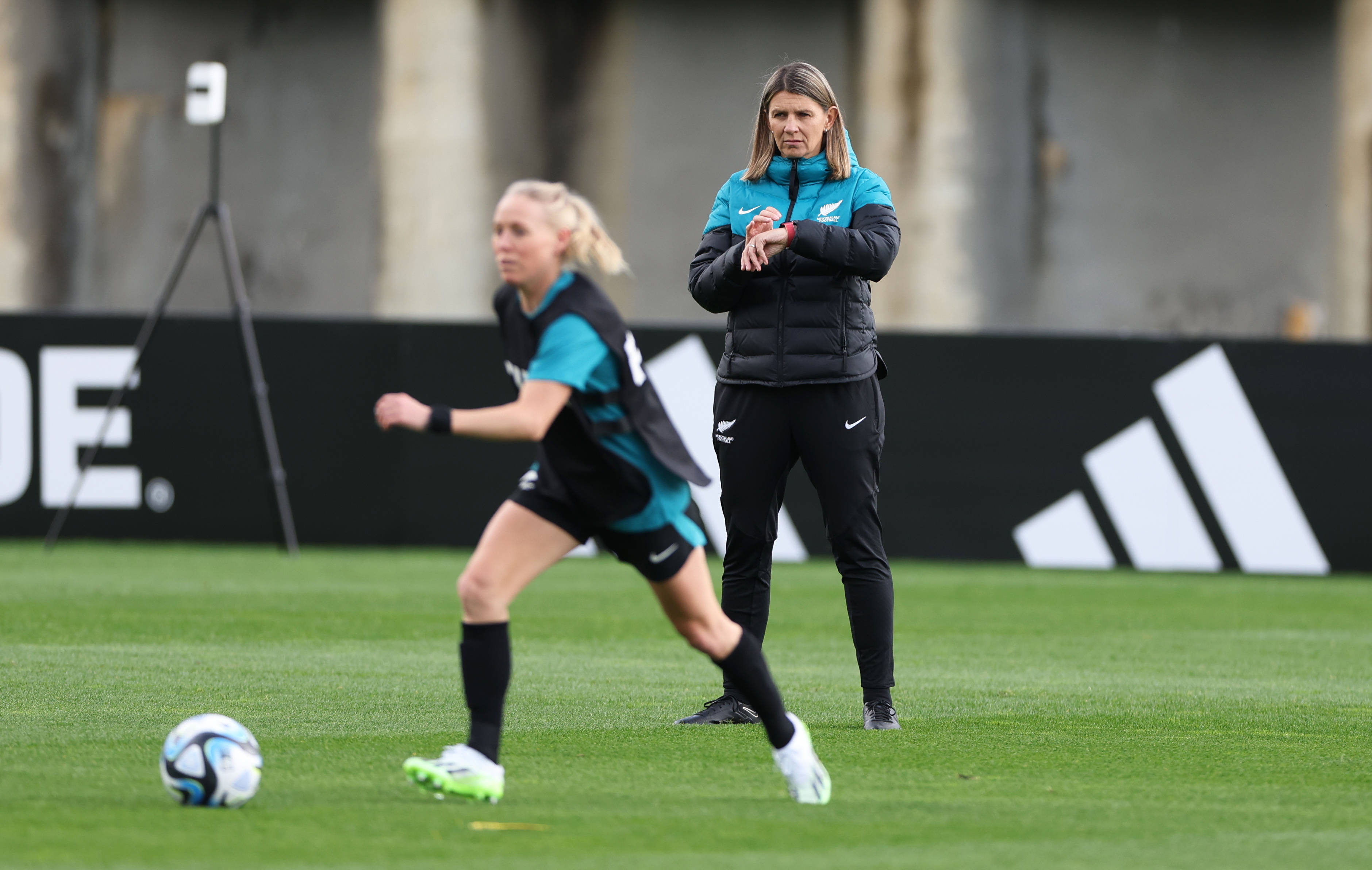 三亿体育体育官网app-荷兰客场完胜挪威，小组第一目标更近一步