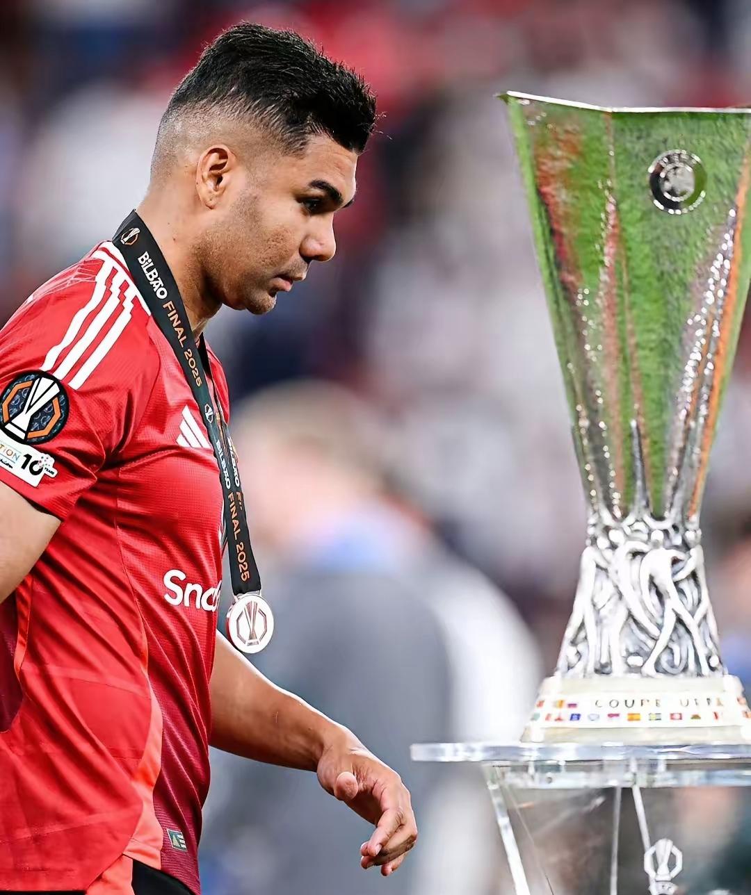 包含曼联负于拜仁,欧冠梦碎残酷一役的词条 包含曼联负于拜仁,欧冠梦碎残酷一役的词条