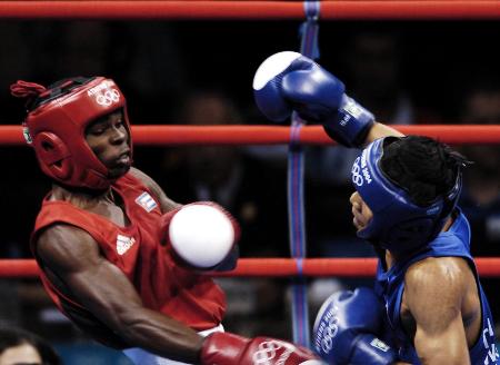 三亿体育体育官方入口-法国拳击选手出战，向金牌发起进攻