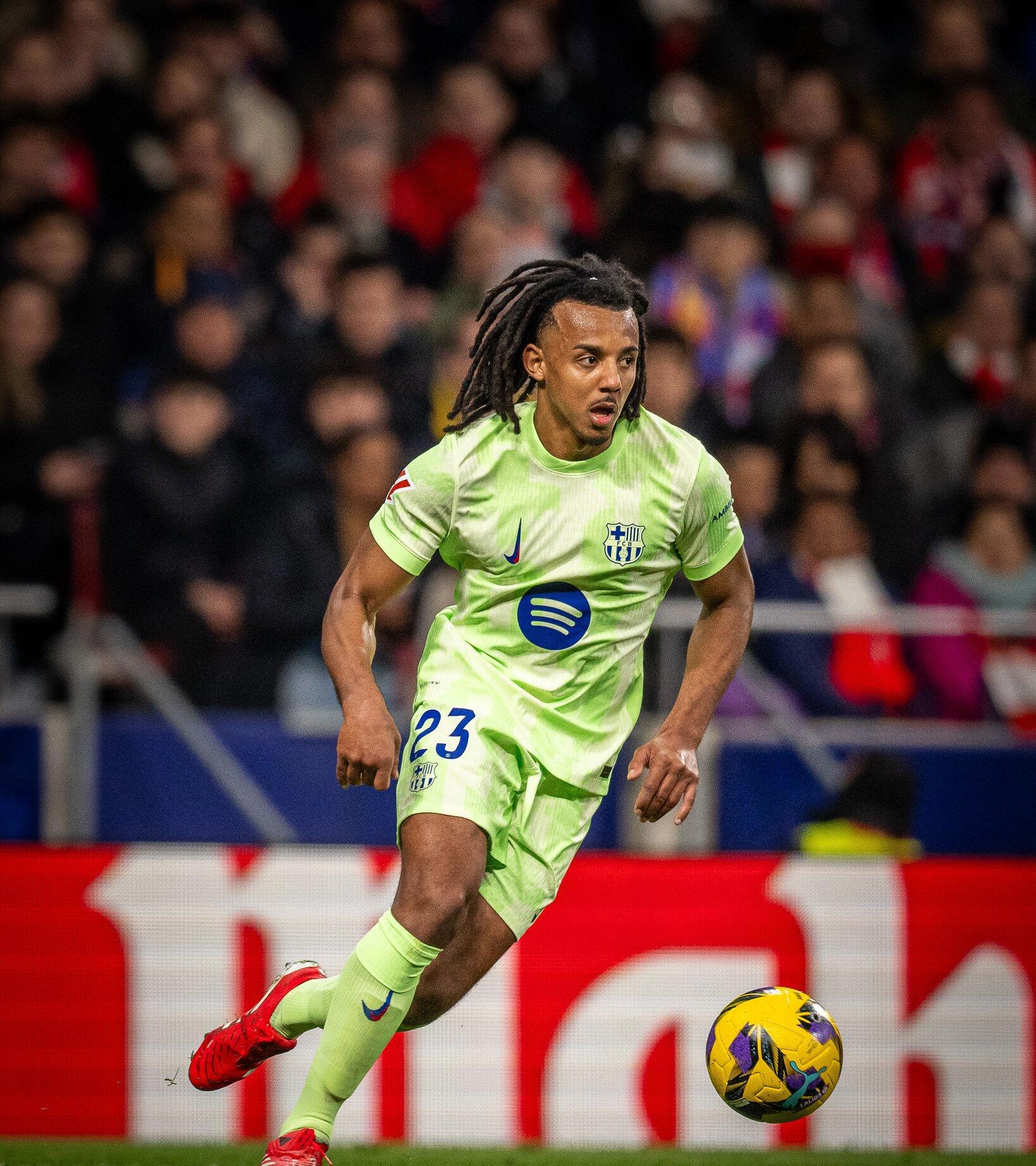 马竞紧随巴萨,尤文图斯被逼平的简单介绍 马竞紧随巴萨,尤文图斯被逼平的简单介绍