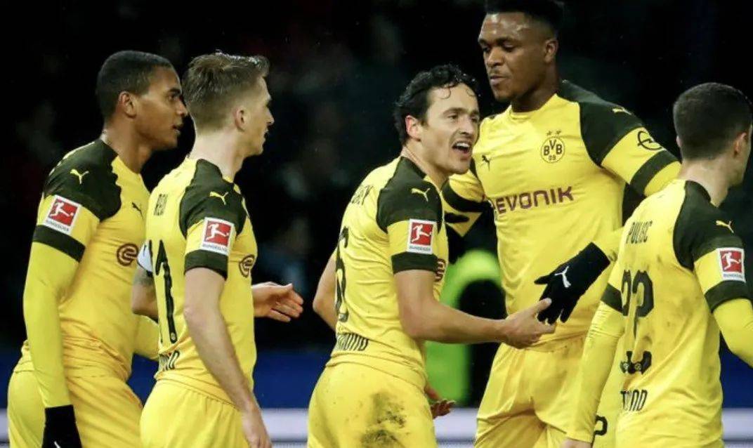 三亿体育体育新闻-包含沃尔夫斯堡势不可挡，成为德甲黑马的词条