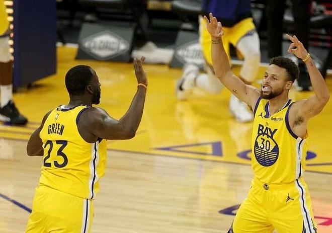 火箭连胜离队战，球队正在找回状态