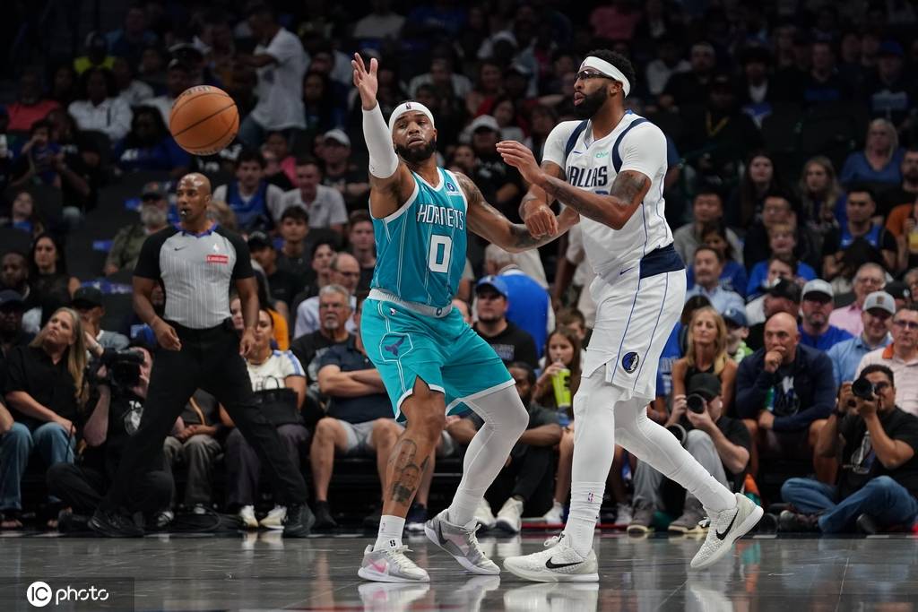 独行侠击败黄蜂保持积极的简单介绍