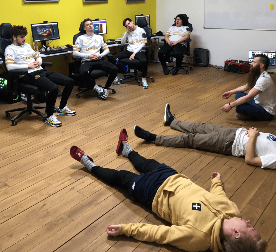 三亿体育体育注册-北美选手表现低迷，引发困扰